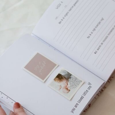 Wat schrijf je in een babyboek? Wat schrijf je in een babyboek?